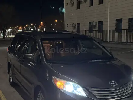 Toyota Sienna 2012 года за 12 000 000 тг. в Кызылорда – фото 23