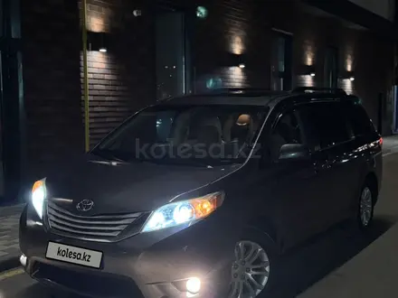 Toyota Sienna 2012 года за 12 000 000 тг. в Кызылорда – фото 22