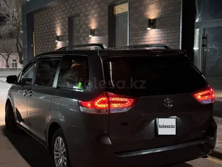Toyota Sienna 2012 года за 12 000 000 тг. в Кызылорда – фото 25