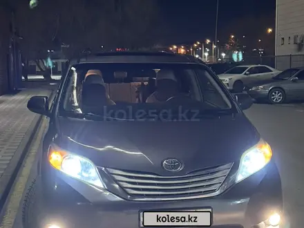 Toyota Sienna 2012 года за 12 000 000 тг. в Кызылорда – фото 28