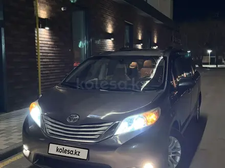 Toyota Sienna 2012 года за 12 000 000 тг. в Кызылорда – фото 31
