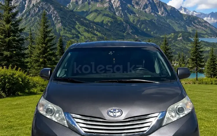 Toyota Sienna 2012 года за 12 000 000 тг. в Кызылорда