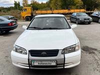 Toyota Camry 2000 годаүшін4 100 000 тг. в Караганда