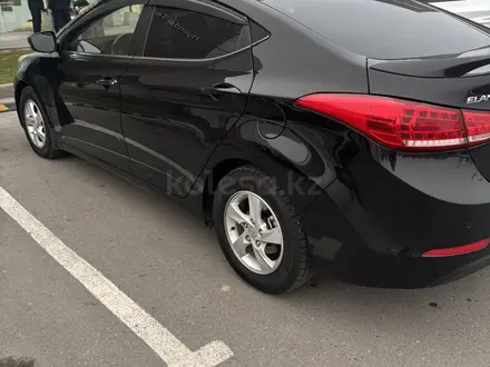 Hyundai Elantra 2014 года за 5 800 000 тг. в Тараз – фото 2