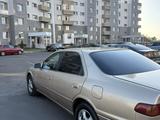 Toyota Camry 2001 года за 3 600 000 тг. в Талдыкорган – фото 4