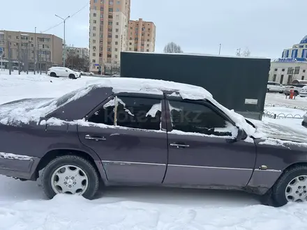 Mercedes-Benz E 200 1994 года за 1 400 000 тг. в Астана – фото 3