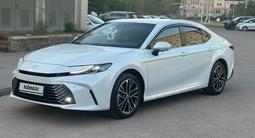 Toyota Camry 2024 года за 22 800 000 тг. в Астана