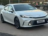 Toyota Camry 2024 годаүшін22 800 000 тг. в Астана – фото 2