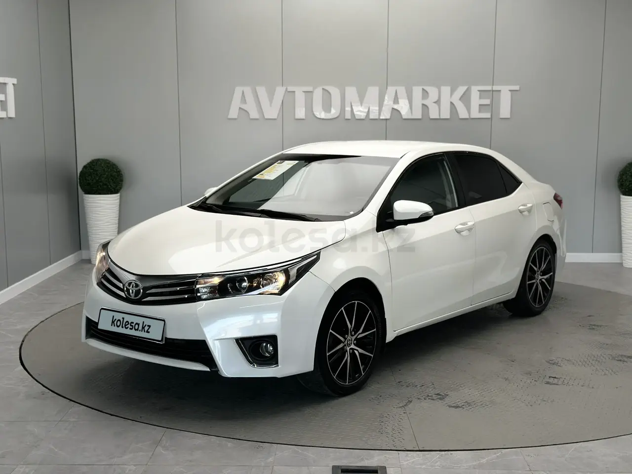 Toyota Corolla, 2013