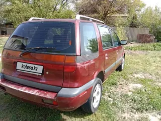 Mitsubishi Space Wagon
