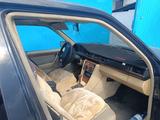 Mercedes-Benz E 200 1992 года за 1 200 000 тг. в Павлодар – фото 4