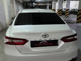 Toyota Camry 2020 годаfor13 600 000 тг. в Астана – фото 4