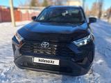 Toyota RAV4 2023 года за 17 700 000 тг. в Уральск
