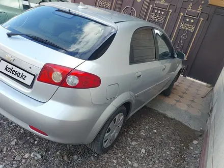 Chevrolet Lacetti 2004 года за 2 200 000 тг. в Сарыагаш – фото 6