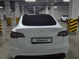Tesla Model Y 2023 года за 17 600 000 тг. в Астана – фото 4