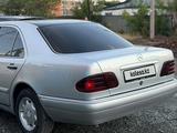 Mercedes-Benz E 230 1996 годаүшін2 800 000 тг. в Экибастуз – фото 2
