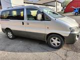 Hyundai Starex 2002 года за 2 000 000 тг. в Алматы – фото 2