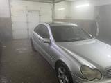 Mercedes-Benz C 200 2000 года за 1 700 000 тг. в Семей – фото 5