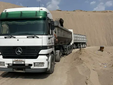 Mercedes-Benz  Actros 2001 года за 6 500 000 тг. в Алматы