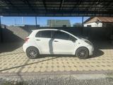 Toyota Yaris 2008 года за 3 800 000 тг. в Талдыкорган – фото 2