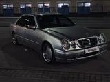 Mercedes-Benz E 430 2001 года за 5 257 142 тг. в Шымкент – фото 2