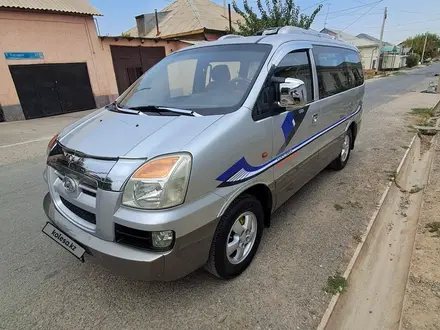 Hyundai Starex 2004 года за 4 300 000 тг. в Шымкент