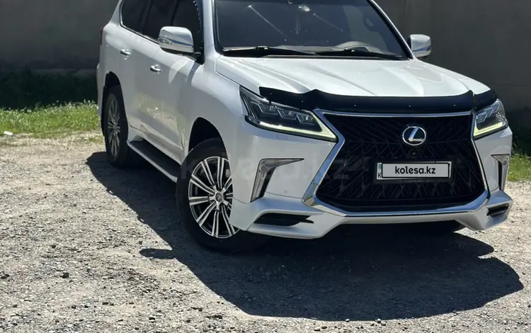 Lexus LX 570 2016 года за 42 000 000 тг. в Шымкент