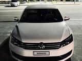 Volkswagen Passat 2013 года за 4 500 000 тг. в Атырау – фото 2