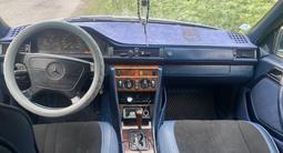 Mercedes-Benz E 260 1990 года за 1 100 000 тг. в Актобе – фото 3