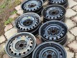Диски 16 шины обмен варианты за 48 000 тг. в Алматы