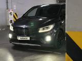Kia Carnival 2019 года за 14 500 000 тг. в Алматы – фото 2