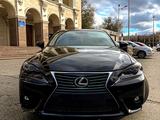 Lexus IS 200 2015 годаүшін11 000 000 тг. в Актобе – фото 3