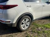 Kia Sportage 2018 года за 7 800 000 тг. в Уральск – фото 2