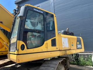 Komatsu  PC300