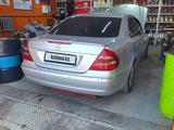 Mercedes-Benz E 240 2002 года за 5 200 000 тг. в Алматы – фото 5