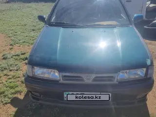 Nissan Primera, 1995