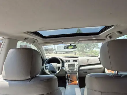 Toyota Camry 2011 года за 8 600 000 тг. в Петропавловск – фото 4