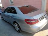 Mercedes-Benz E 200 2010 года за 5 000 000 тг. в Атырау – фото 3