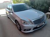 Mercedes-Benz E 200 2010 года за 5 000 000 тг. в Атырау