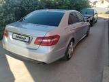 Mercedes-Benz E 200 2010 года за 5 000 000 тг. в Атырау – фото 4