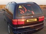 Volkswagen Sharan 1998 годаfor2 000 000 тг. в Байконыр – фото 5