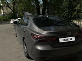 Toyota Camry 2022 годаүшін14 500 000 тг. в Алматы – фото 3