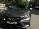 Toyota Camry 2022 годаүшін13 700 000 тг. в Алматы