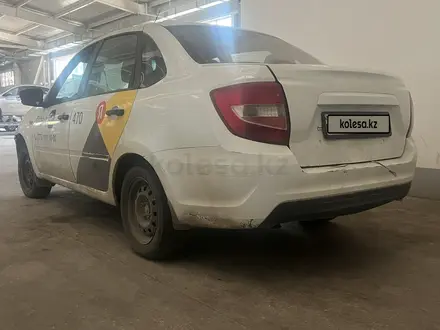 ВАЗ (Lada) Granta 2190 2020 года за 2 150 000 тг. в Актобе – фото 2