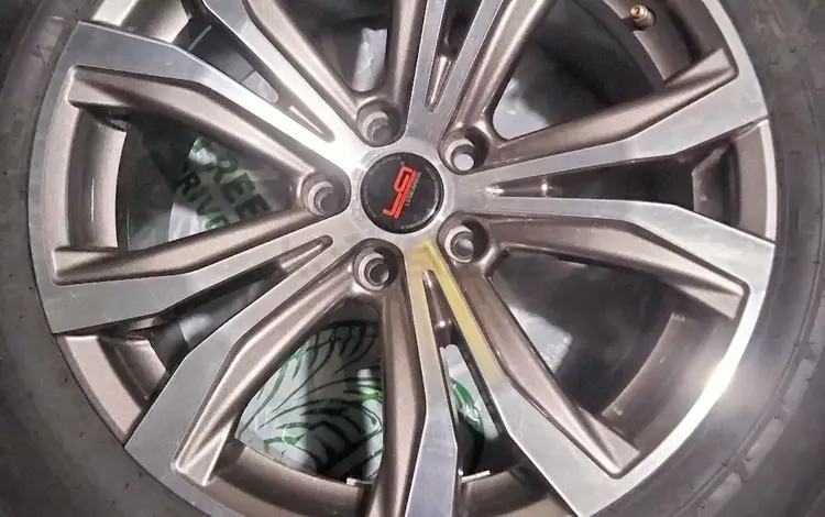 Шины за 350 000 тг. в Алтай