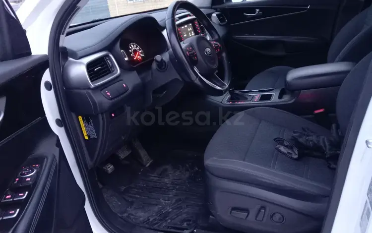 Kia Sorento 2017 года за 10 300 000 тг. в Астана