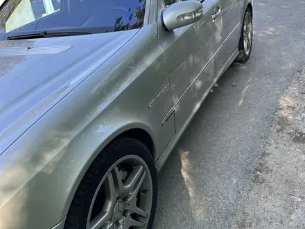 Mercedes-Benz E 55 AMG 2003 года за 11 000 000 тг. в Шымкент – фото 7