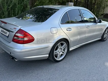 Mercedes-Benz E 55 AMG 2003 года за 11 000 000 тг. в Шымкент – фото 6