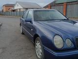 Mercedes-Benz E 280 1998 годаүшін2 450 000 тг. в Астана – фото 4