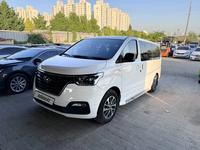 Hyundai Starex 2020 годаfor14 000 000 тг. в Алматы